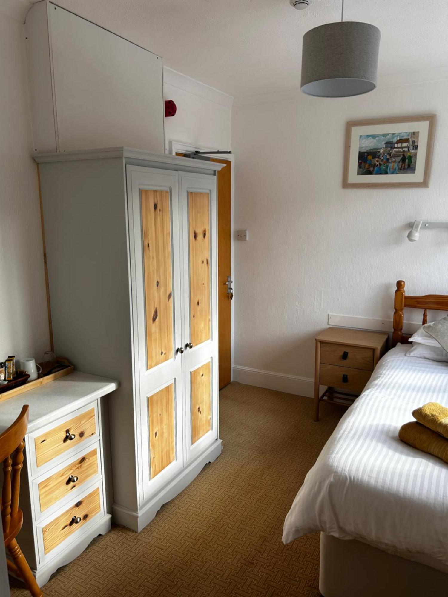 Lucerne B&B Lyme Regis Exteriör bild